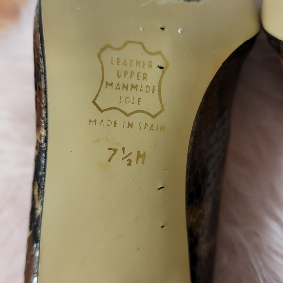 Jones New York - Women's Snakeskin Heels - Picture 9 of 10